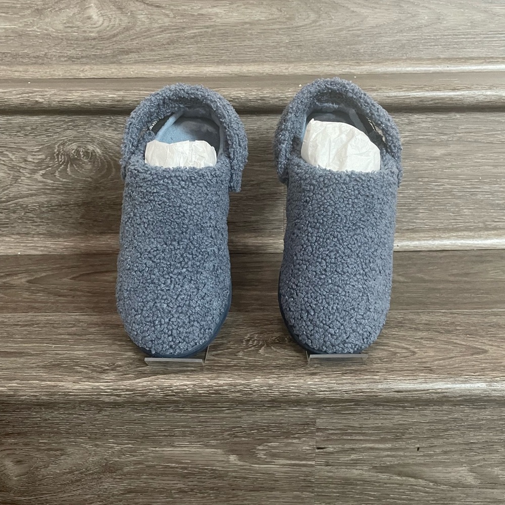 Muk Luks Women's Blue Slippers